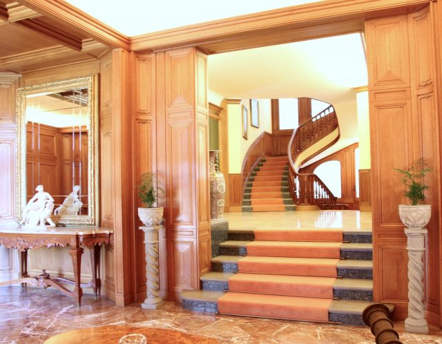 Villa Vesta Stairs
